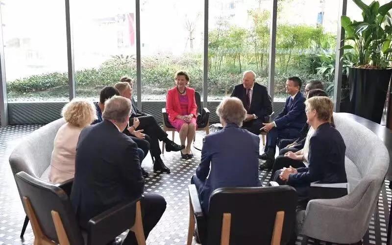 會談.jpg 會談.jpg